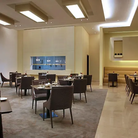 Cosmopolitan Hotel Dubai - Al Barsha-3